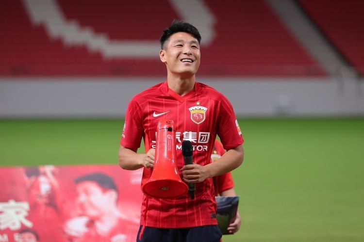 双方的历史交锋战绩对比来看，埃弗顿处于上风。